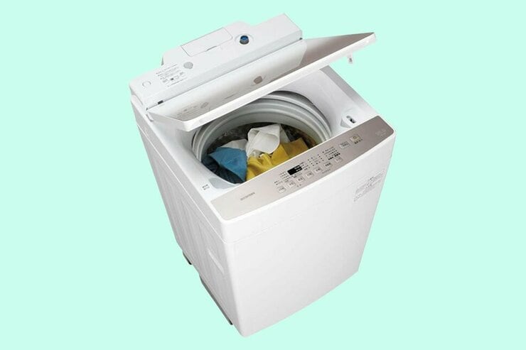 白シャツがよみがえる！ おすすめ洗剤自動投入つき縦型洗濯機はアイリスオーヤマ「KAW-100B」｜家電批評・オブ・ザ・イヤー2021