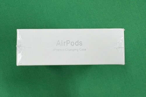 実際に筆者の元に届いたのは、AirPodsの偽物でした 代引き詐欺おすすめ イメージ3