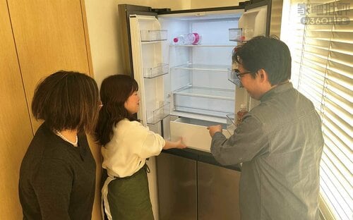 フラットな冷蔵庫内は食材を置きやすい ニトリ家電おすすめ イメージ