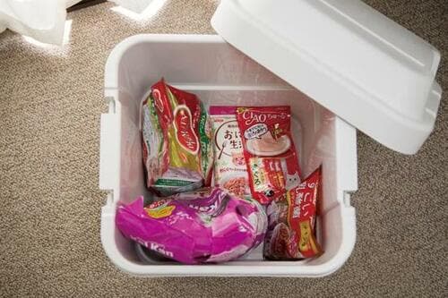 無印良品「ポリプロピレン 頑丈収納ボックス 小」3