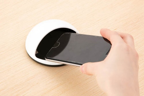 ［実力まぁまぁ］音が広がるスマホスタンド＆スピーカー イメージ2