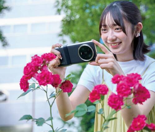 ライカレンズ搭載でスマホなのにコンデジ超え! シャオミ「Xaomi 14 Ultra」おすすめ イメージ