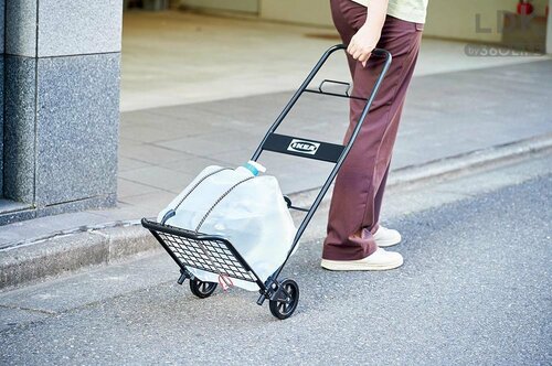 給水所が遠いなど移動のことも考えよう 防災グッズおすすめ イメージ