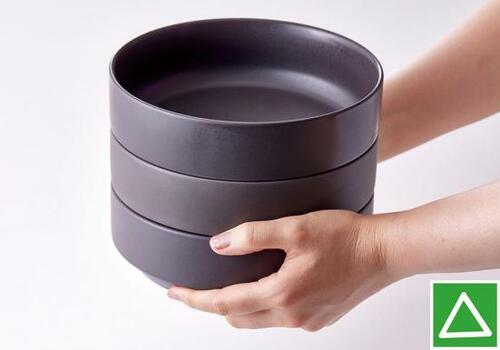 残念ポイント1：とにかく重くてスタッキングしにくい イメージ