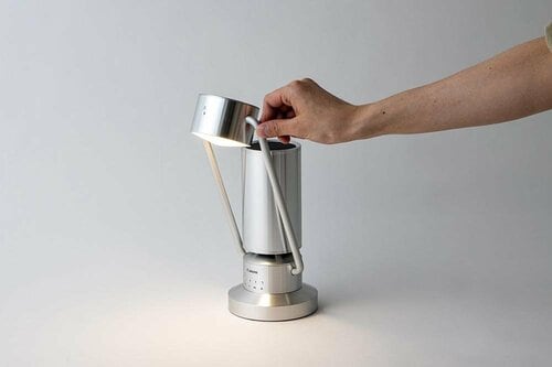 トップ部で光も音も調節できる ランタンスピーカーおすすめ イメージ