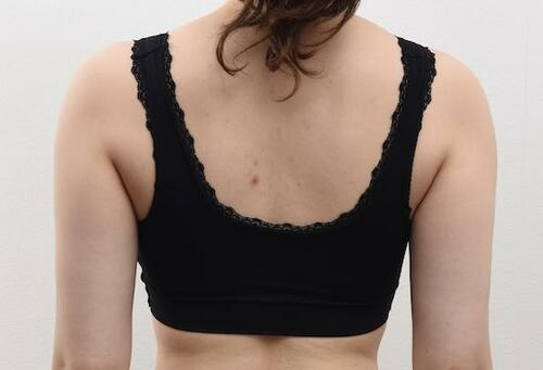 8位: ネット通販で人気 tu-hacci「前ホックおやすみノンワイヤーブラジャー」