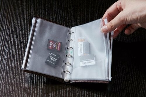 システム手帳に収納して携帯性をグンとUP!