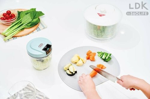 【3位】ニトリ「D型抗菌まな板(M)」 丸いまな板おすすめ イメージ