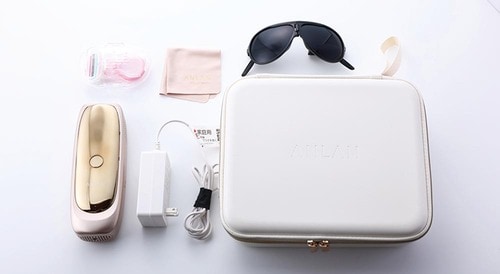付属品の充実度：立派な収納ケース付き メンズ光美容器・家庭用脱毛器おすすめ イメージ