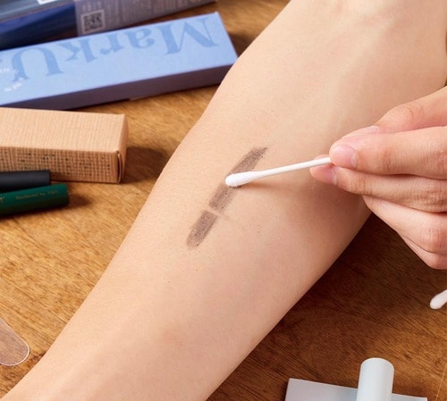 テスト3:落ちにくさ メンズアイブロウおすすめ イメージ