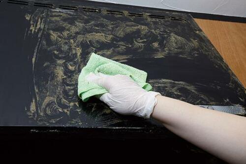 パックで汚れを浮かせてから 頑固な汚れをこすり取る! イメージ5