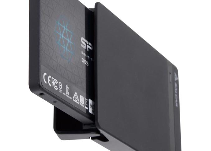 SSDは今が買いのタイミング！ 大容量外付けポータブルSSDを格安で作る方法｜『家電批評』がテスト