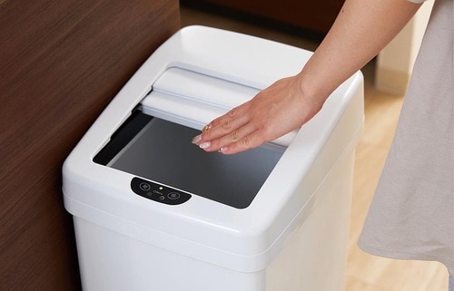 ここはちょっと残念:フタの開閉がやや遅くてストレス イメージ