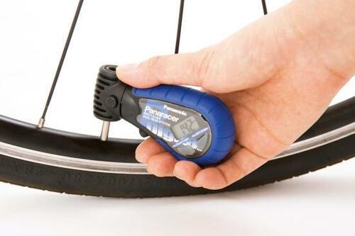 【テスト方法】使い勝手やゲージの精度などをチェック 自転車の空気入れおすすめ イメージ3