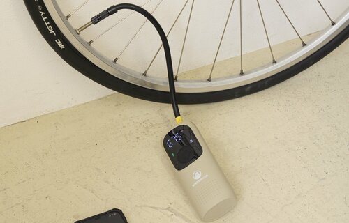 【4位】アドベンチャーエイド「BICYCOVER らくらく電動空気入れ BC-AP-S」 電動空気入れおすすめ イメージ