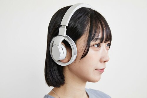 左右に広がる音場が伝わり、低音の質感も量感も満足度が高い NTTソノリティ「nwm ONE」おすすめ イメージ