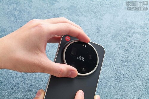 基本性能は同じだけれどライツフォンはライカ独自UIやフィルター搭載！ ハイエンドスマホおすすめ イメージ