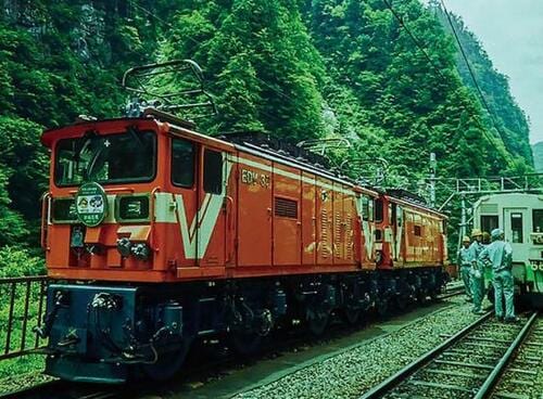 2：天井取り付け型初代モデル「popIn Aladdin」 イメージ2