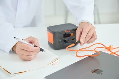 結果:「最大出力128W」はガチ!! スペック通りちゃんと出ます Jackery Explorer 100 Plusおすすめ イメージ