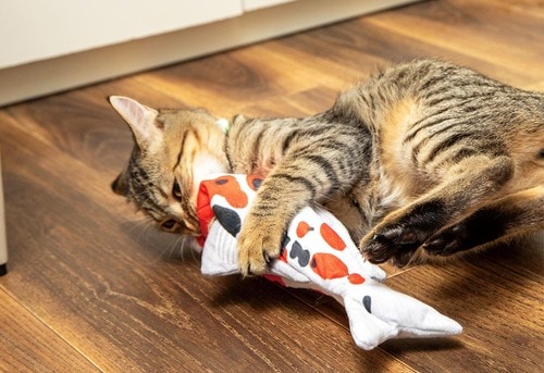 リアリティのある動きにネコが夢中 猫用おもちゃおすすめ イメージ