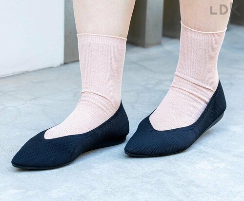 細かいリブとラメがかわいい! レディース用ショートソックスおすすめ イメージ