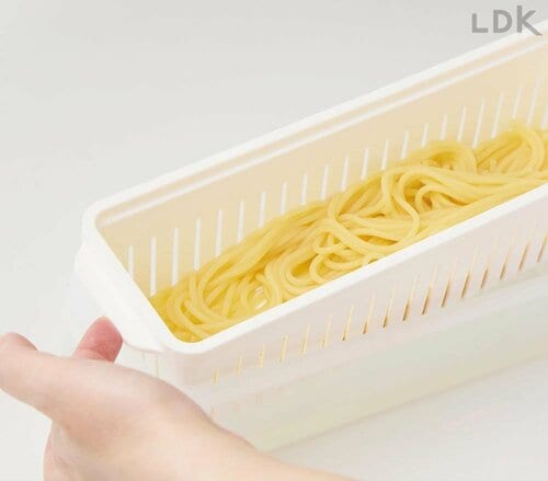 パスタ調理は火傷に注意 イメージ
