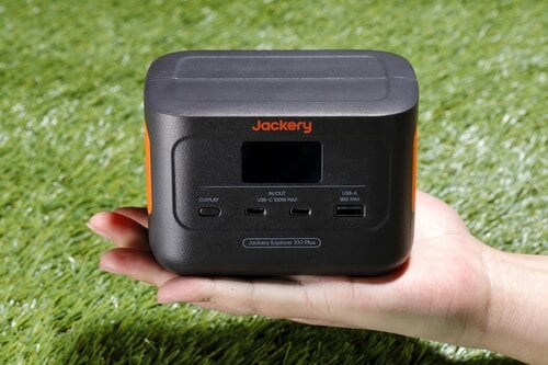 高出力&大容量で手のひらサイズ Jackery Explorer 100 Plusおすすめ イメージ