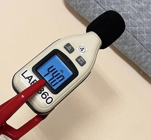 参考テスト:静音性 枕おすすめ イメージ