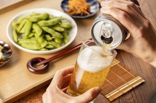 糖質制限中もお酒は飲んでもいい?