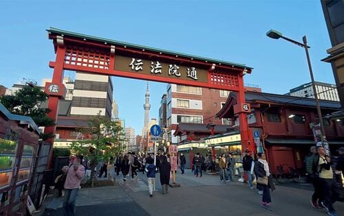 ＜街歩き＞精細感はあるが水平補正が弱め アクションカメラおすすめ イメージ
