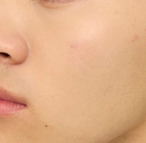 キープ力は優秀でも肌に自然になじまない メンズBBクリームおすすめ イメージ