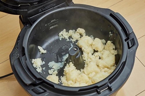 オートクッカー ビストロ(おいしさ:優秀/簡単さ:許容範囲) 自動調理鍋おすすめ イメージ