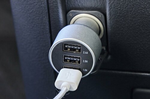 3機種を1度に充電できる イメージ
