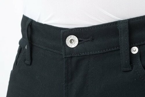 スキニー感を味わうならコレ！ストレッチが強めのGU イメージ
