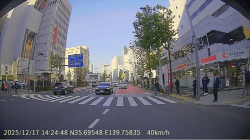 ナンバープレートの数字を見える十分な視認性 ミラー型ドライブレコーダーおすすめ イメージ