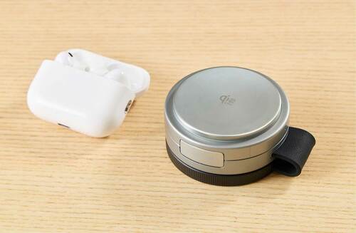 コンパクトに折りたためて持ち運びしやすい！ 3in1ワイヤレス充電器おすすめ イメージ