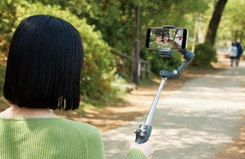 <ここがいい!>延長ロッドを延ばしても縮めても安定しているから持ちやすい ジンバルおすすめ イメージ2