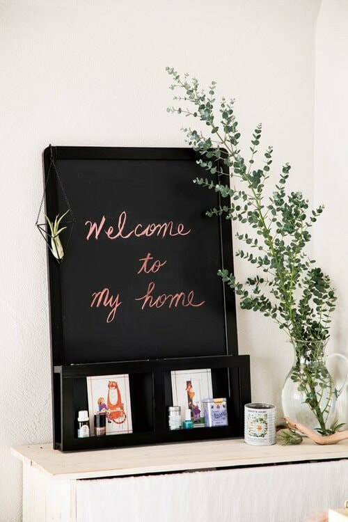 【こちらもおすすめ】玄関のメッセージボード兼小物置きに！ イメージ