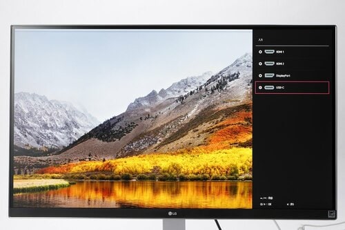 続いて、製品のディテールをご紹介していきます