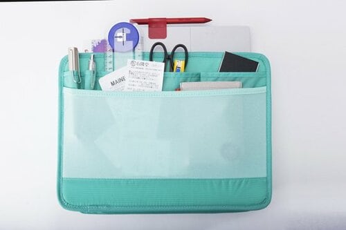 机の上に置いてそのまま使える 新定番「立つバッグ」が便利です！ イメージ2