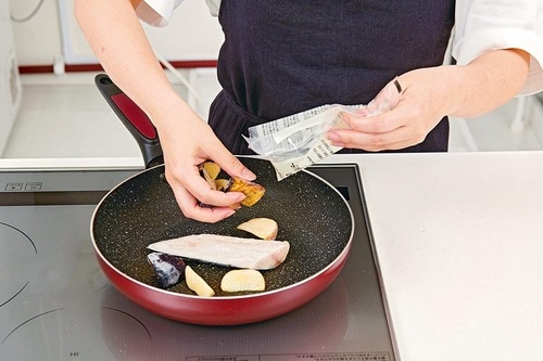 殿堂入りの理由:袋の中身を全投入でラク イメージ