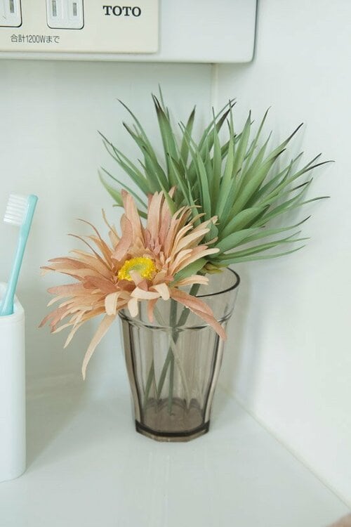 手間をかけずに造花で高級感と爽やかさをプラス イメージ