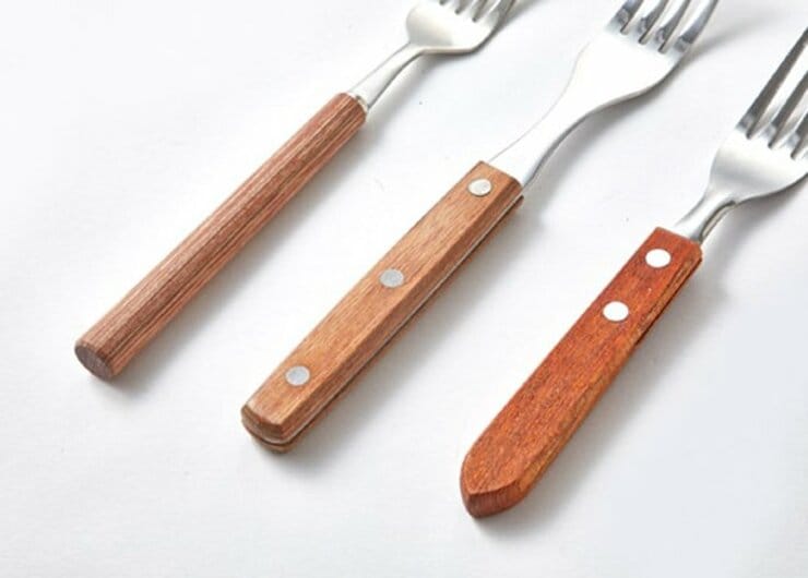 【100均・ニトリ】オシャレなカトラリー、そっくりでも買っていいのは…