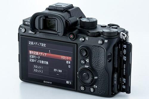 6位: コスパに優れた高性能な1台ソニー「α7 III」 イメージ3