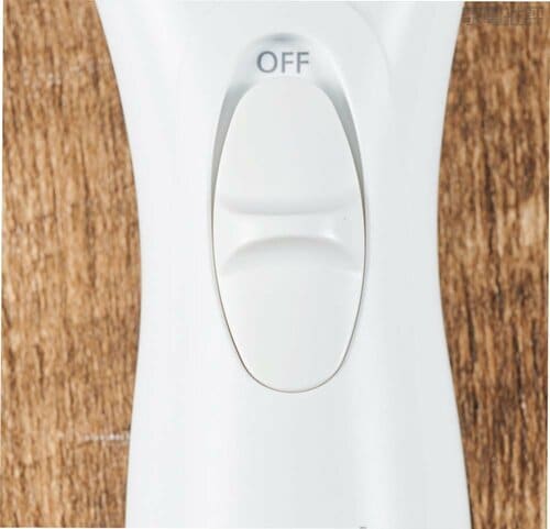 シンプルな操作性が◯ 扱いやすく、握りやすい！ バリカンおすすめ イメージ2
