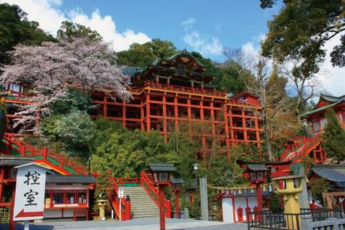 20位: 参詣者を圧倒!「祐徳稲荷神社」