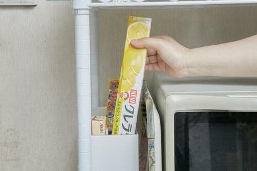 ラップやアルミホイルは ファイルBOXに立てる イメージ