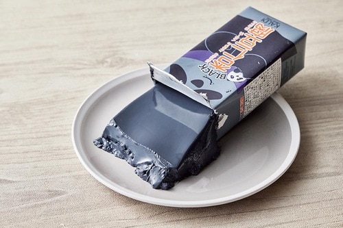 7位: カルディ「パンダブラック杏仁豆腐」 カルディおすすめ イメージ2