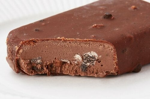 【3位】ザクザククッキーぎっしり ブラックサンダー好きは必食です イメージ