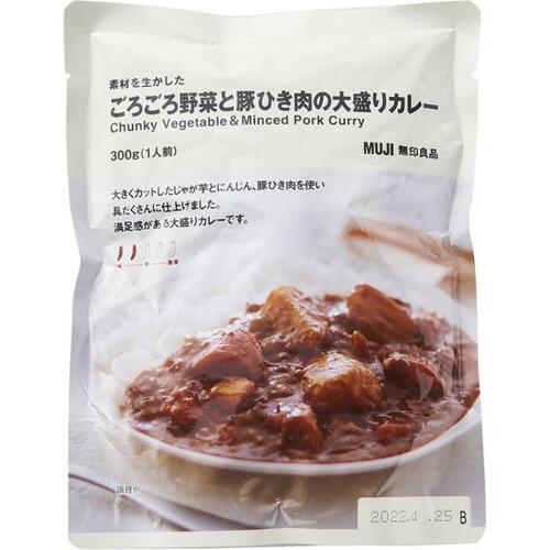無印良品:素材を活かした ごろごろ野菜と豚ひき肉の大盛りカレー:レトルト食品
